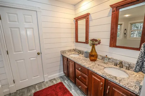 47 Oakmont Drive Concord NH 03301