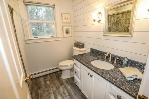 47 Oakmont Drive Concord NH 03301