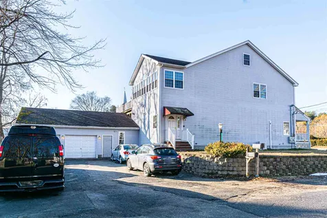 5 Lawrence Road Salem NH 03079