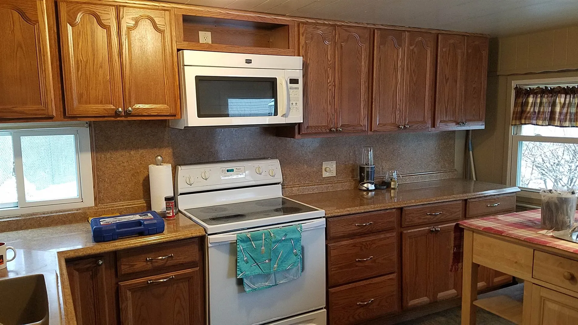 16 Spencer Avenue Rochester NH 03867-4847