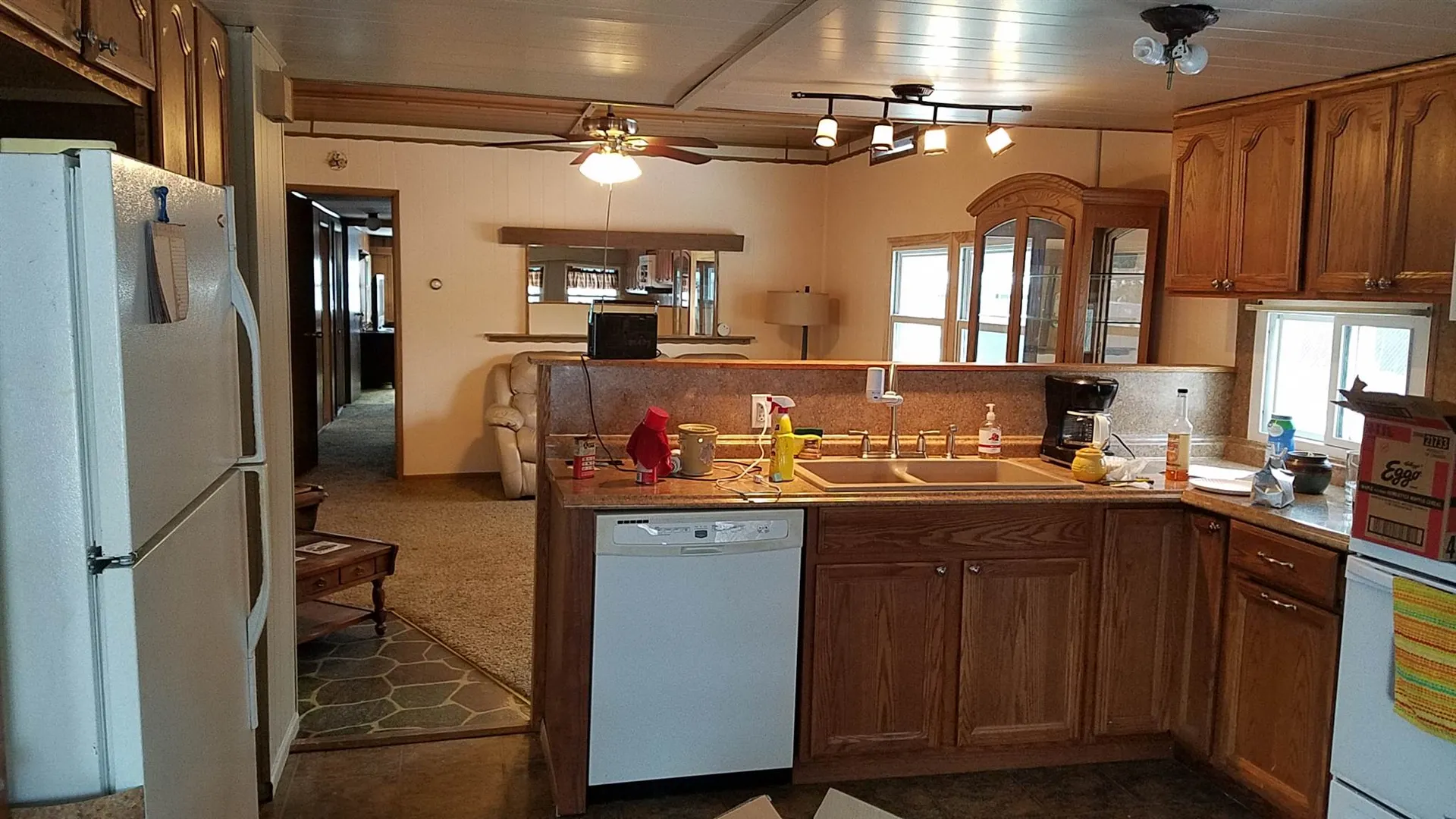 16 Spencer Avenue Rochester NH 03867-4847