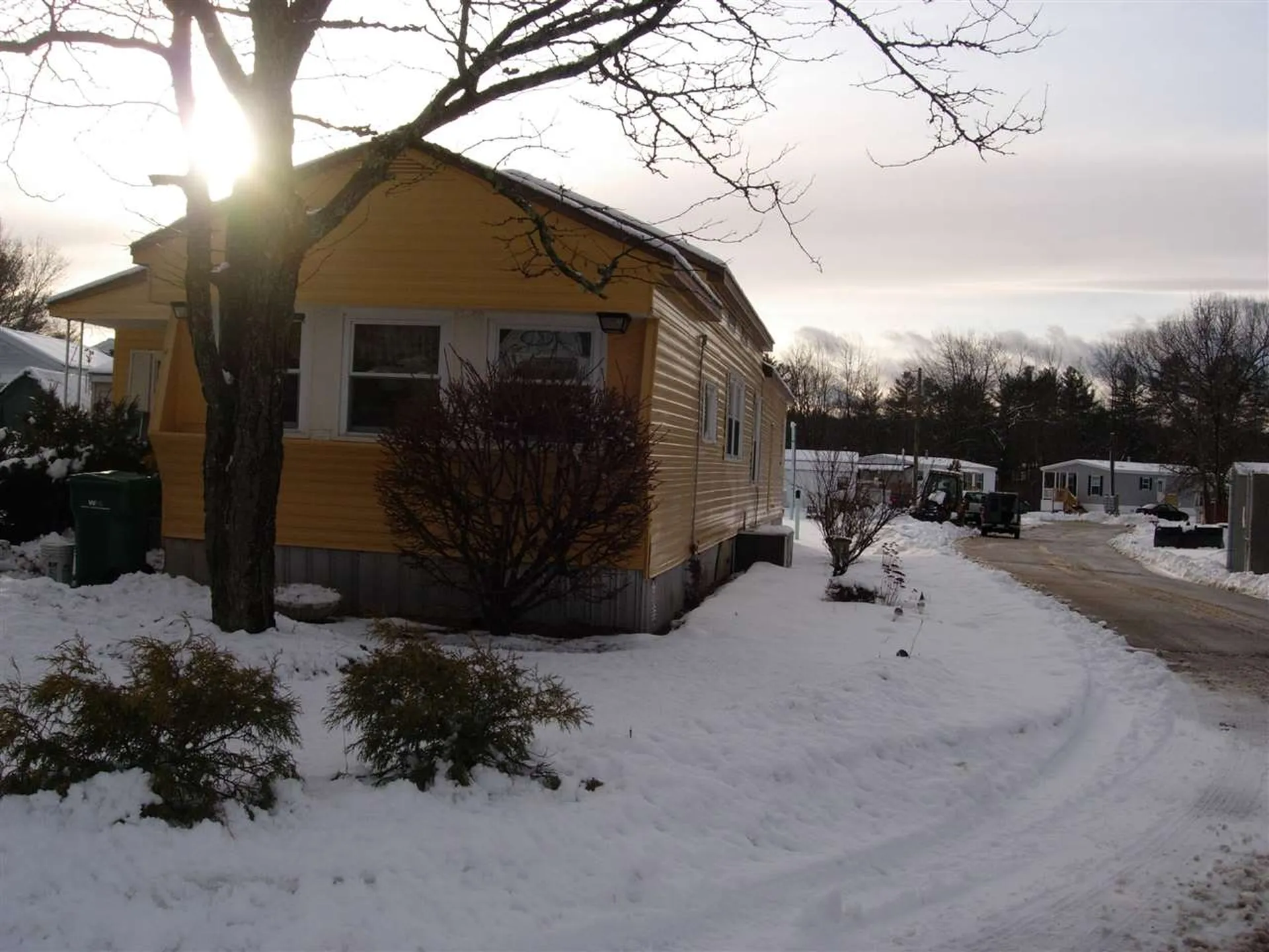 16 Spencer Avenue Rochester NH 03867-4847