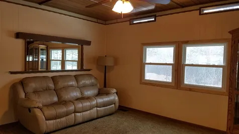 16 Spencer Avenue Rochester NH 03867-4847