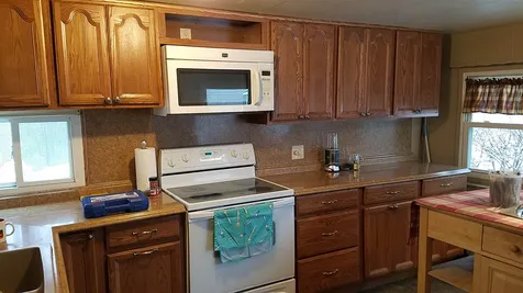 16 Spencer Avenue Rochester NH 03867-4847