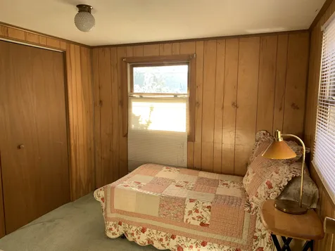 16 Spencer Avenue Rochester NH 03867-4847