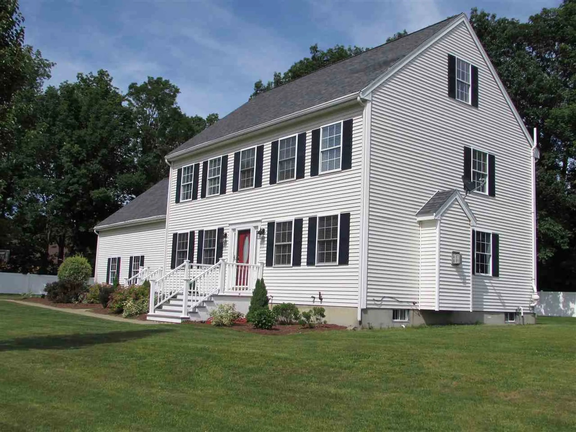 174 South Road Kensington NH 03833