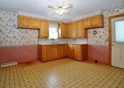84 Maynesboro Street Berlin NH 03570