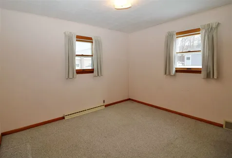 84 Maynesboro Street Berlin NH 03570