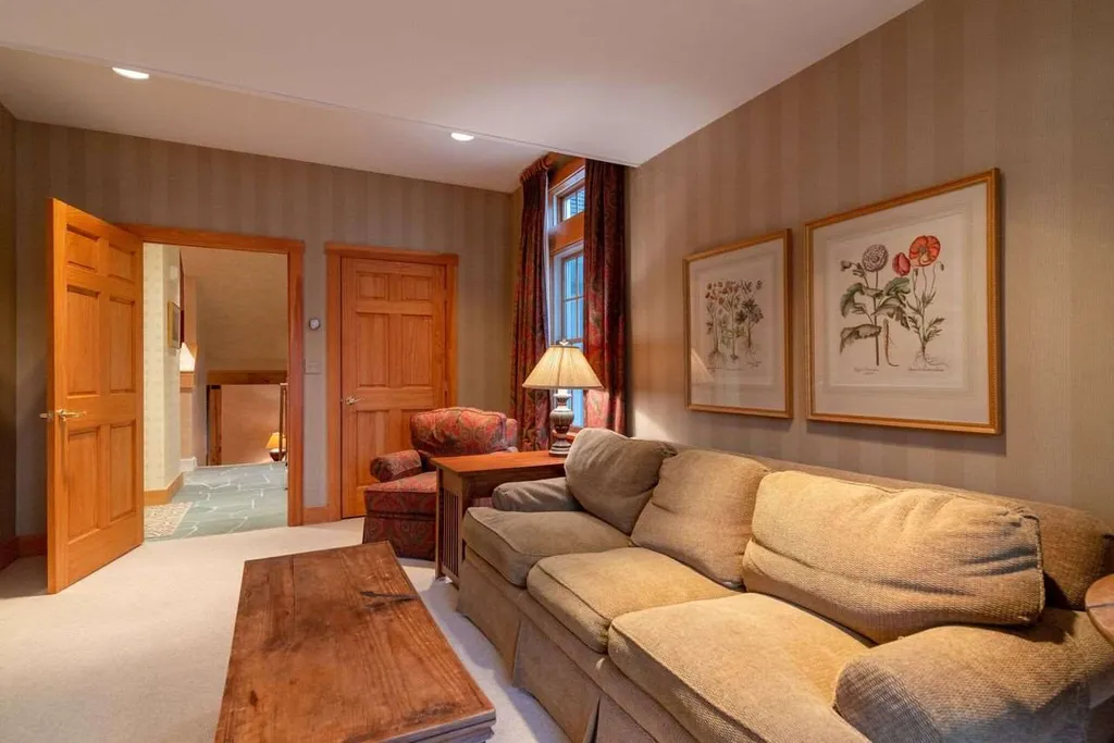 59b Snowbridge Road Stratton VT 05155