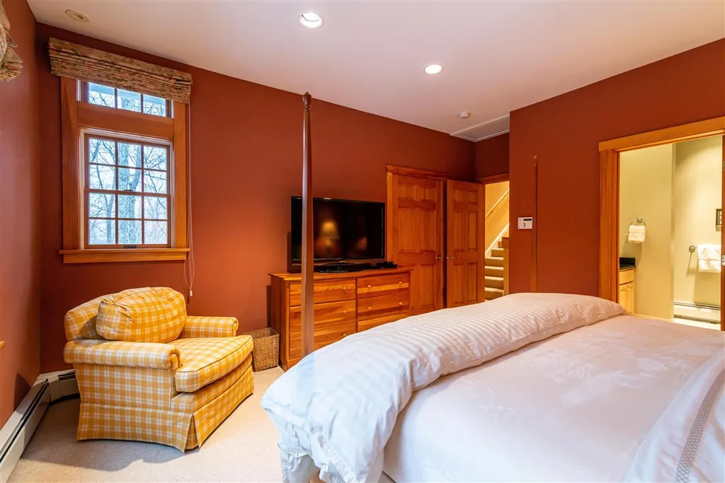 59b Snowbridge Road Stratton VT 05155