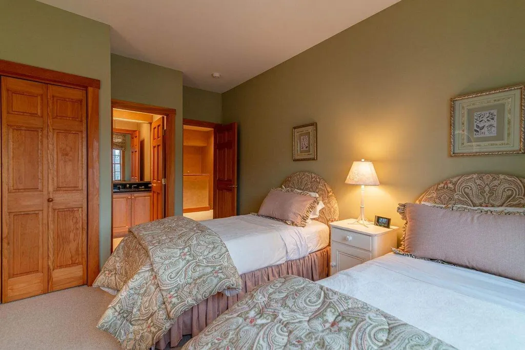 59b Snowbridge Road Stratton VT 05155