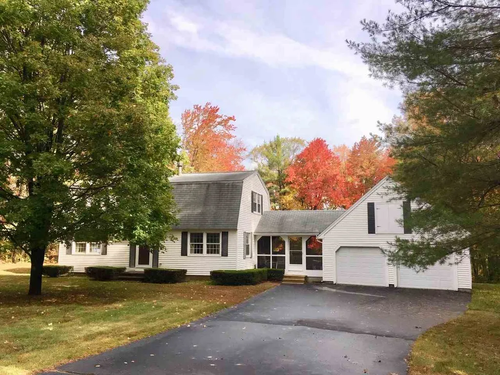 24 Evergreen Drive Bow NH 03304