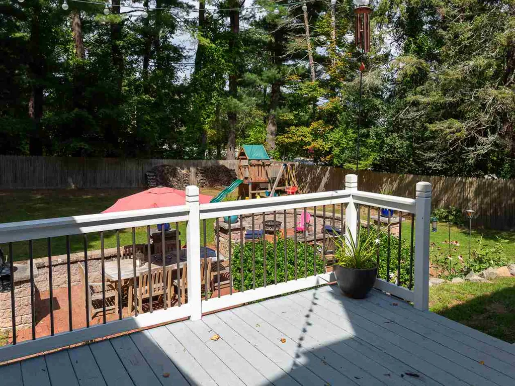 26 Mill Road Durham NH 03824