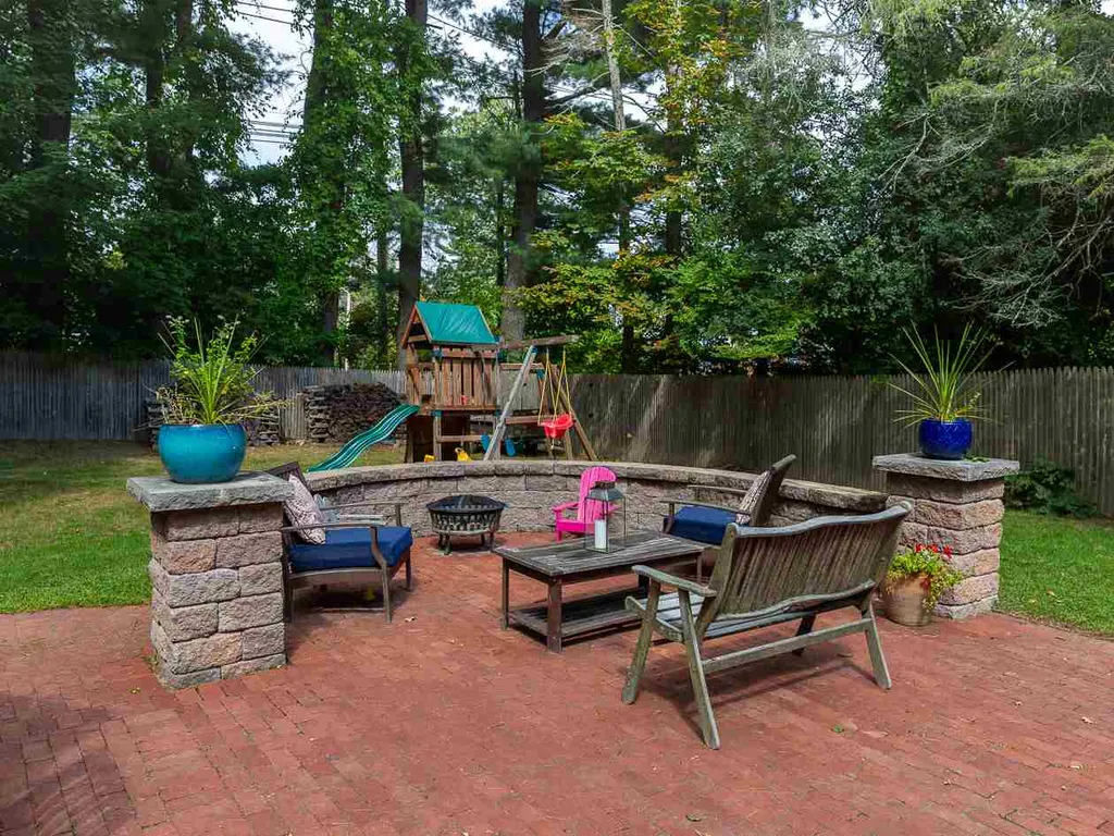 26 Mill Road Durham NH 03824
