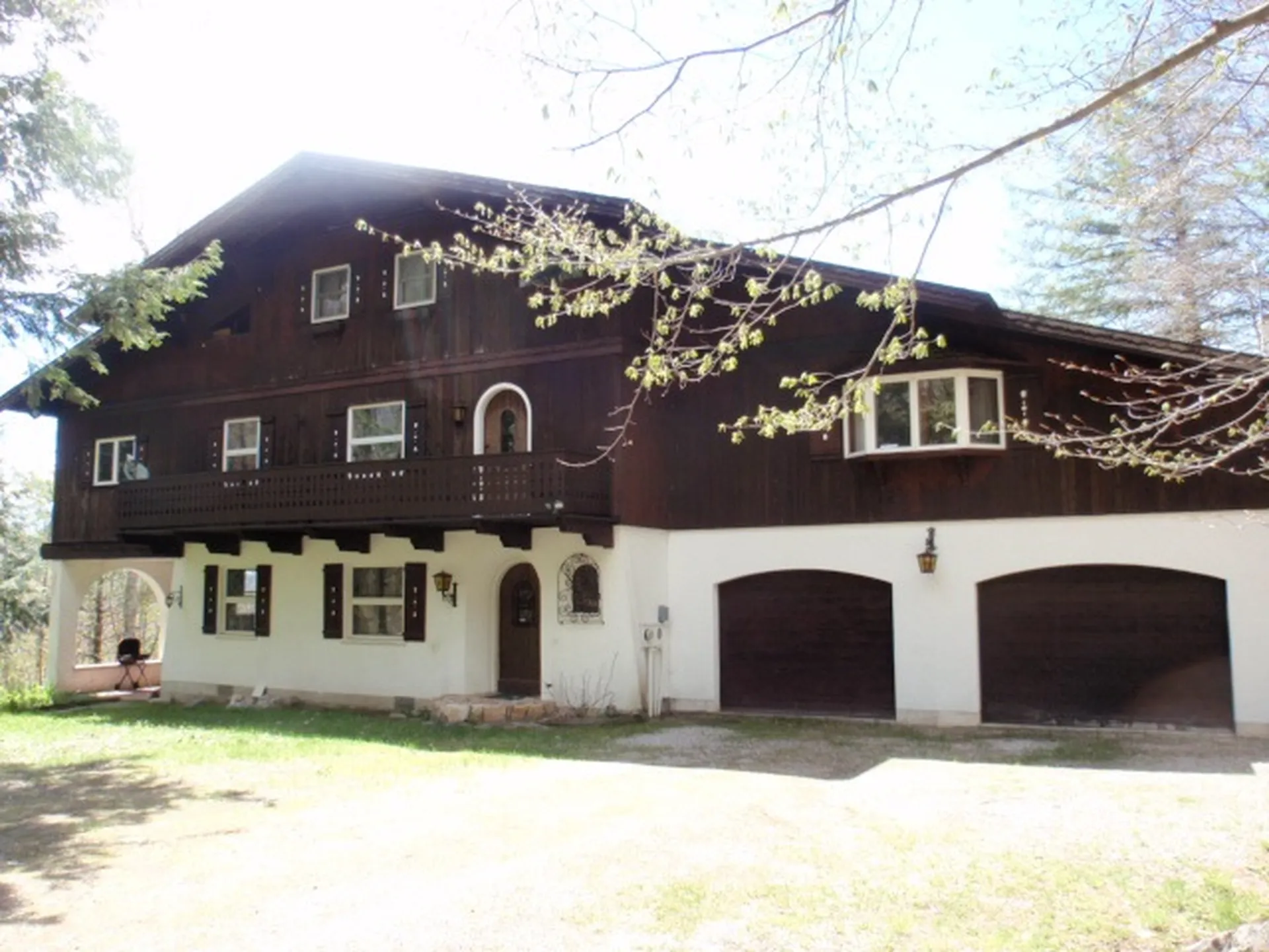 880 Sherwood Drive Mendon VT 05701