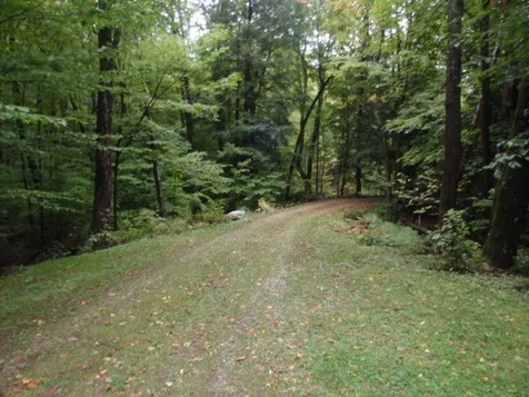 880 Sherwood Drive Mendon VT 05701