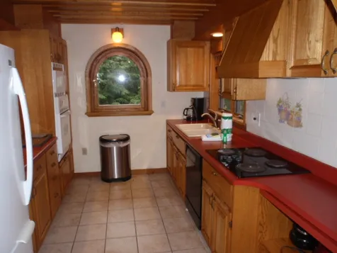 880 Sherwood Drive Mendon VT 05701