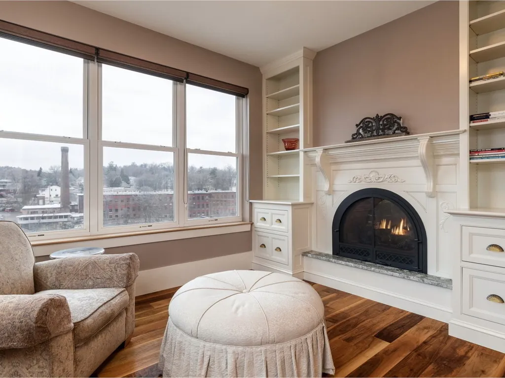 60 Winooski Falls Way Winooski VT 05404