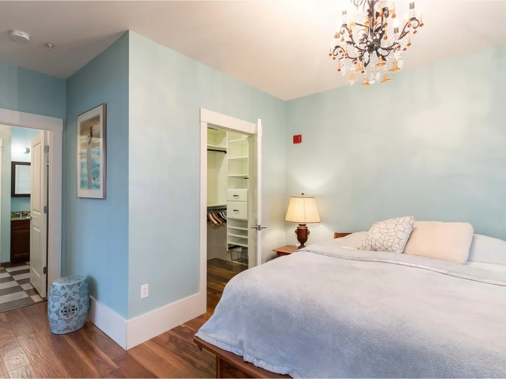 60 Winooski Falls Way Winooski VT 05404