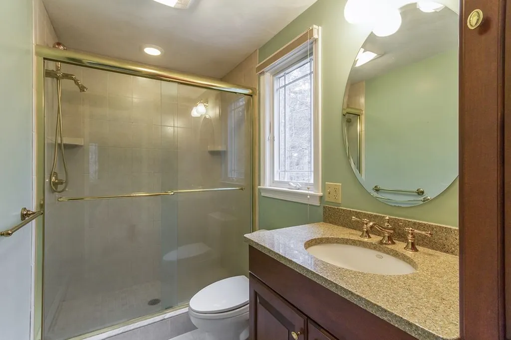 41 Putney Road Dunbarton NH 03046