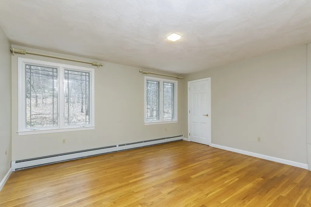 41 Putney Road Dunbarton NH 03046