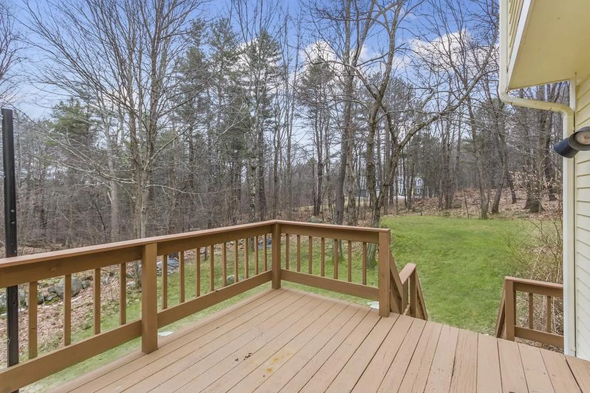 41 Putney Road Dunbarton NH 03046