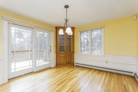 41 Putney Road Dunbarton NH 03046