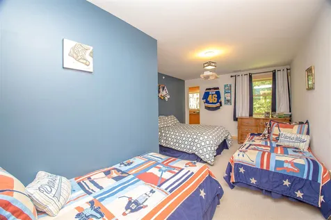 81 Lighthouse Cliffs Laconia NH 03246