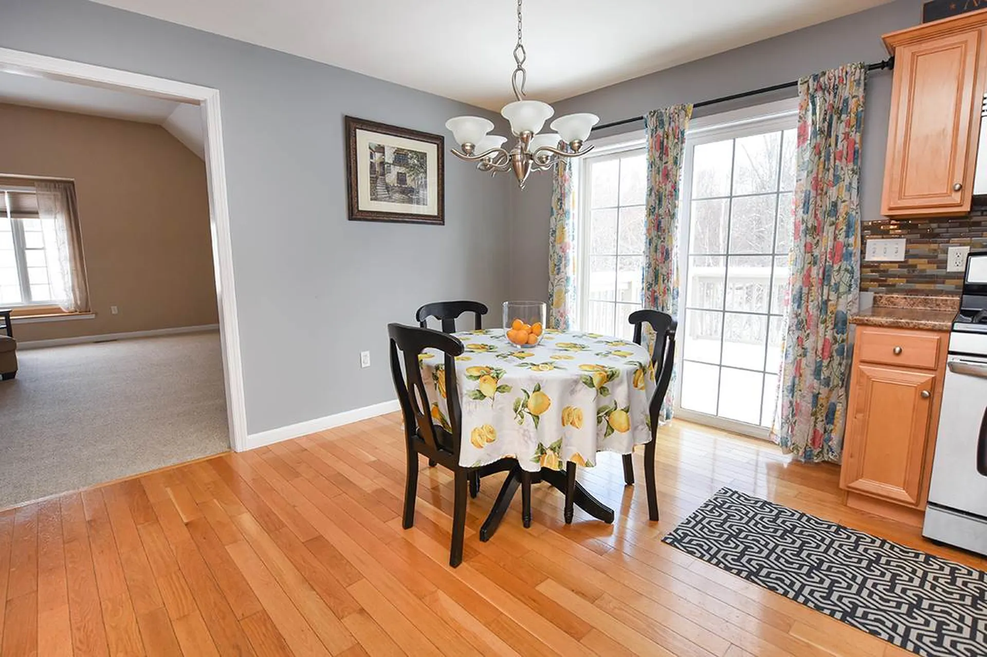 13 Candlestick Lane Sandown NH 03873