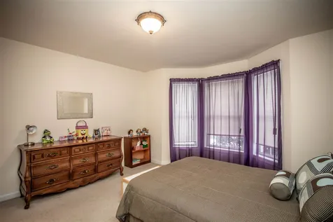 13 Candlestick Lane Sandown NH 03873