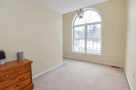 13 Candlestick Lane Sandown NH 03873