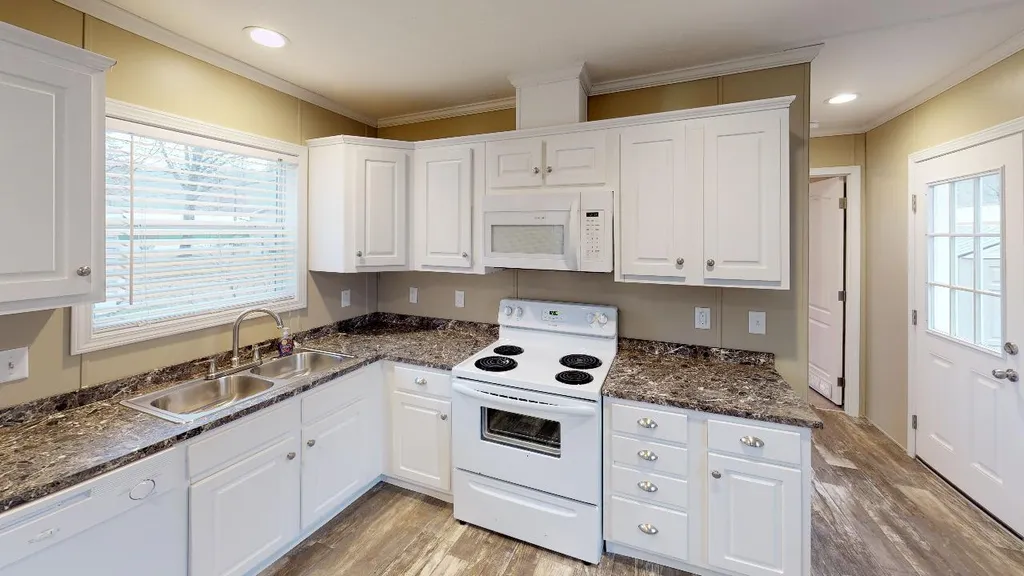 9 Boanza Drive Concord NH 03303