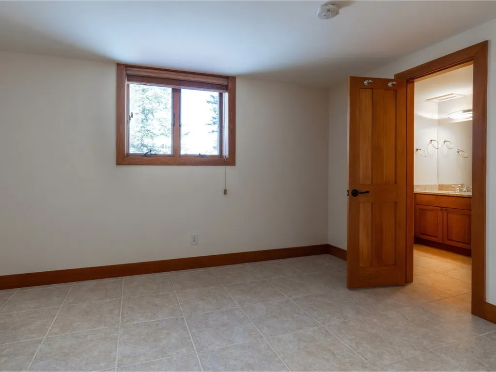 145 Meadow Lane Warren VT 05674