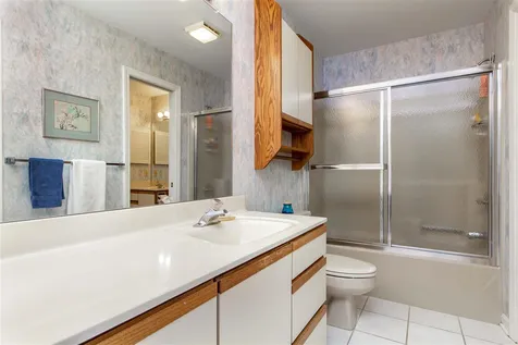 32 Northshore Drive Burlington VT 05408
