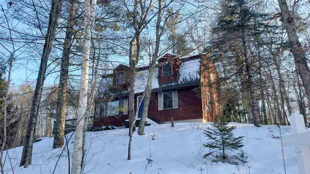 14 Lincoln Drive Raymond NH 03077