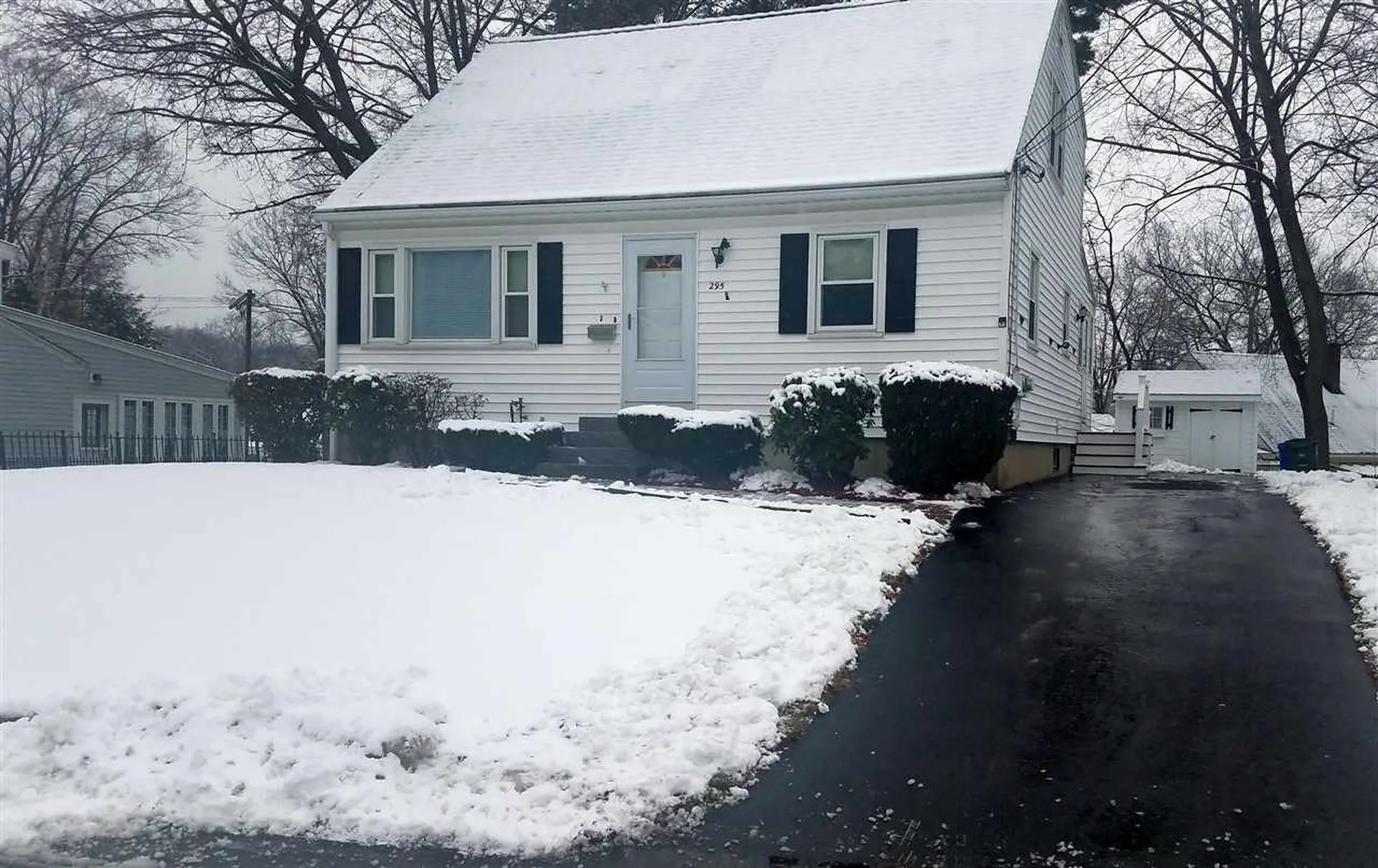 295 Sagamore Street Manchester NH 03104