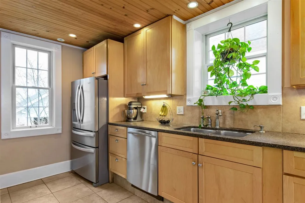 111 Stark Street Portsmouth NH 03801
