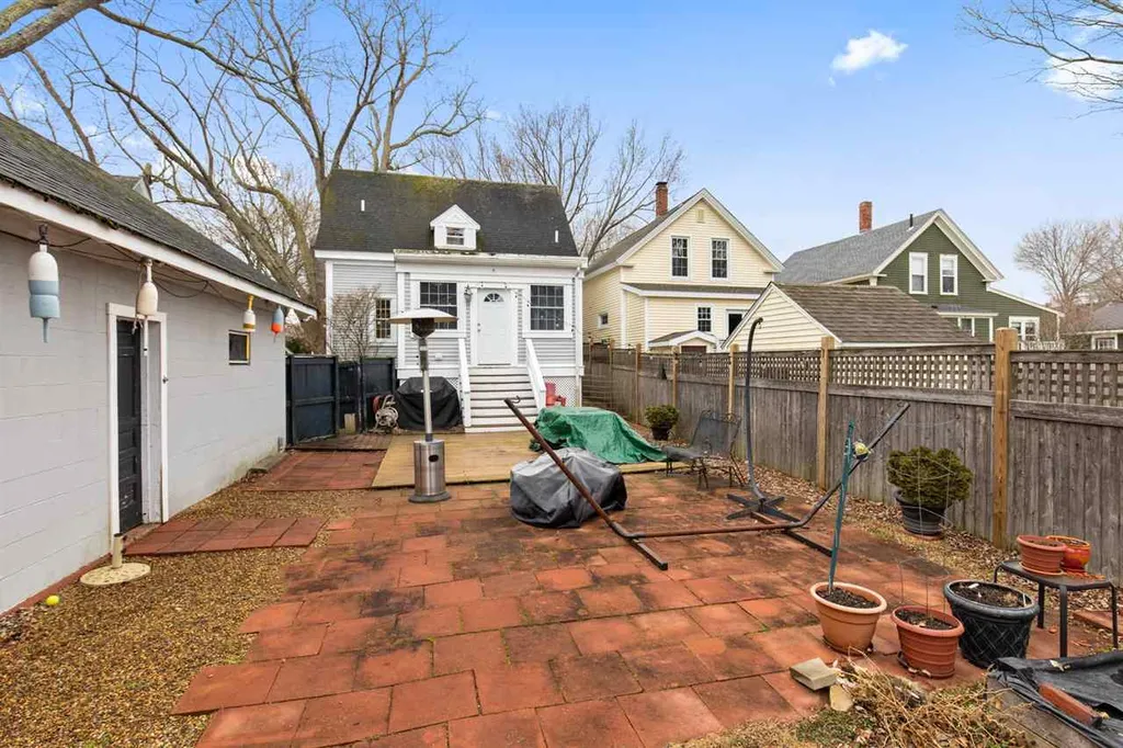111 Stark Street Portsmouth NH 03801