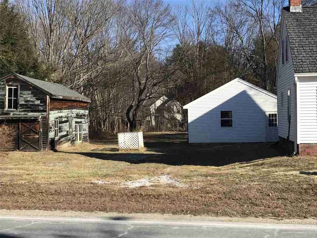 794 Main Street Eliot ME 03903