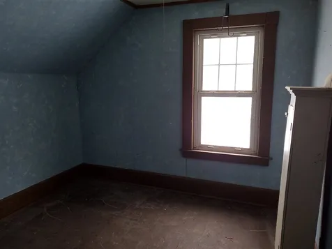 13 Edgewood Street Claremont NH 03743