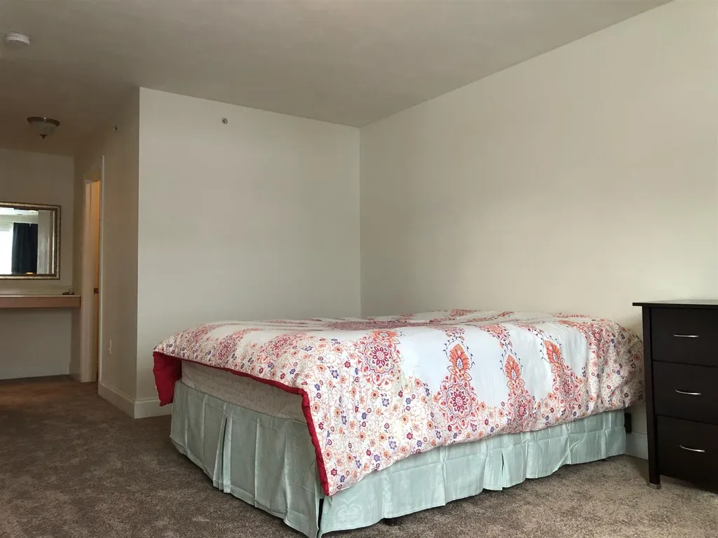 62 Mountain View Drive Lebanon NH 03766