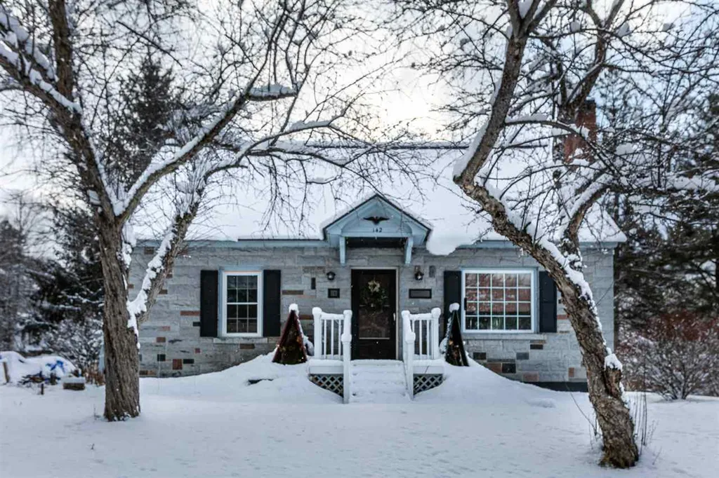 142 Slate Avenue Northfield VT 05663