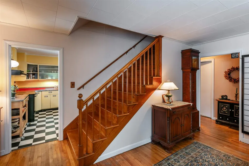 142 Slate Avenue Northfield VT 05663