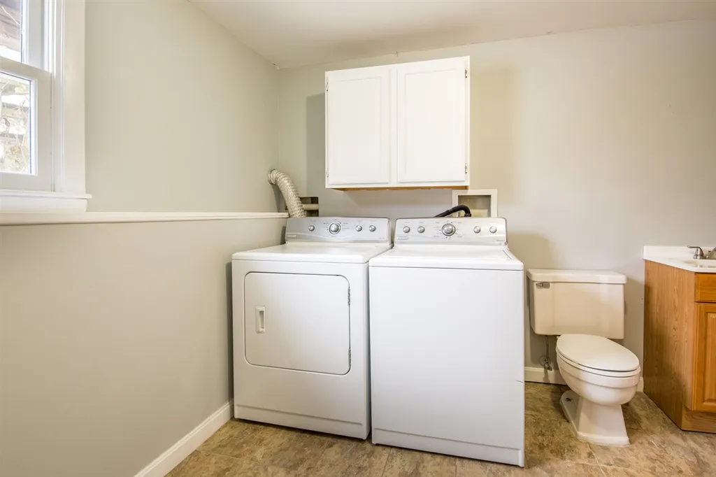 5 Rosewood Lane Essex VT 05452