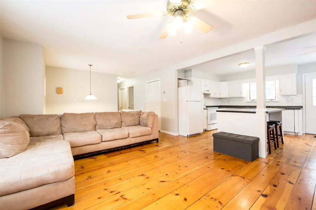5 Rosewood Lane Essex VT 05452