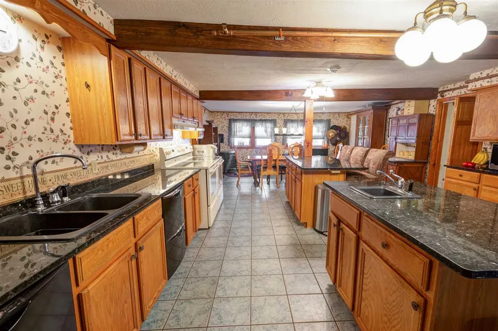 80 Pease Road Meredith NH 03253