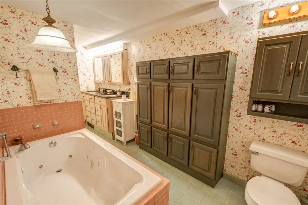 80 Pease Road Meredith NH 03253