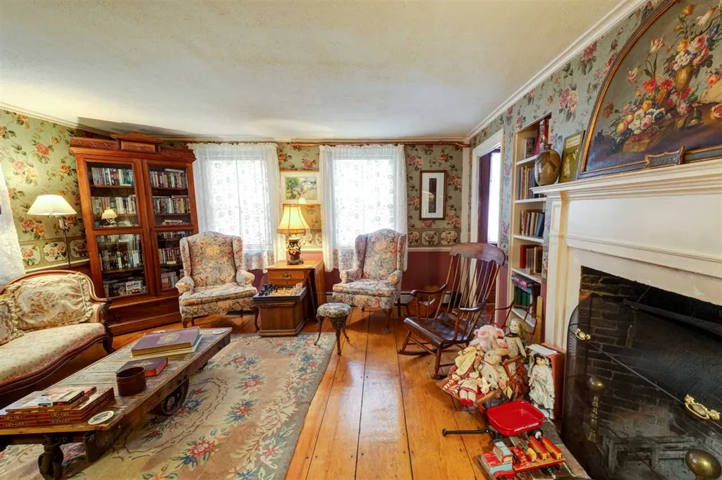 80 Pease Road Meredith NH 03253