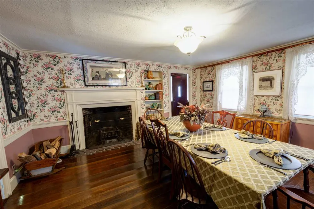 80 Pease Road Meredith NH 03253