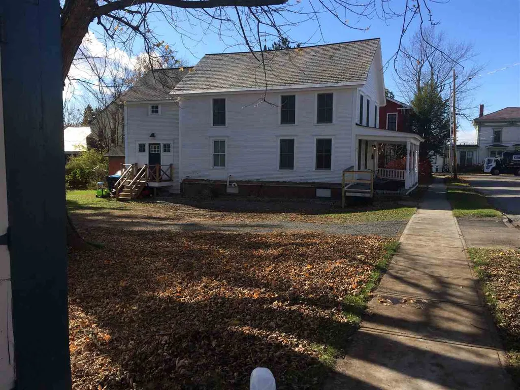 73 School Street Vergennes VT 05491